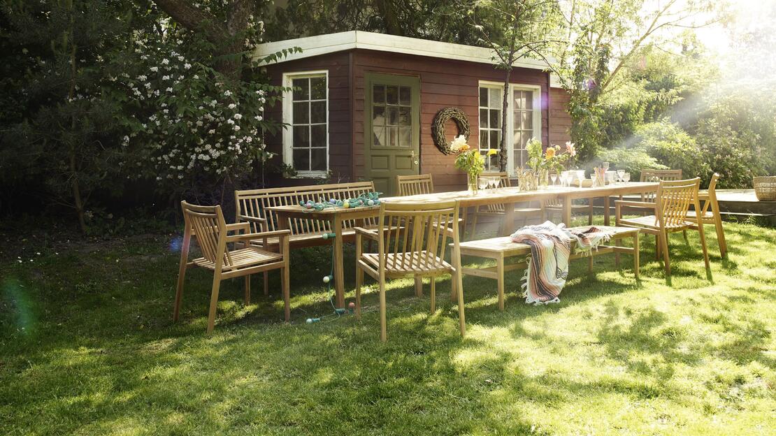 OUTDOOR] - ]