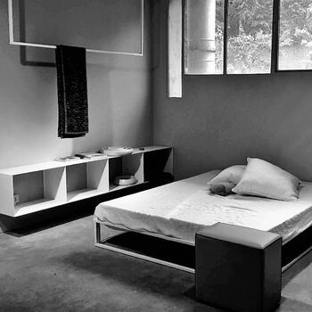 Wandmodul Khao & Kleiderstange Space-Up