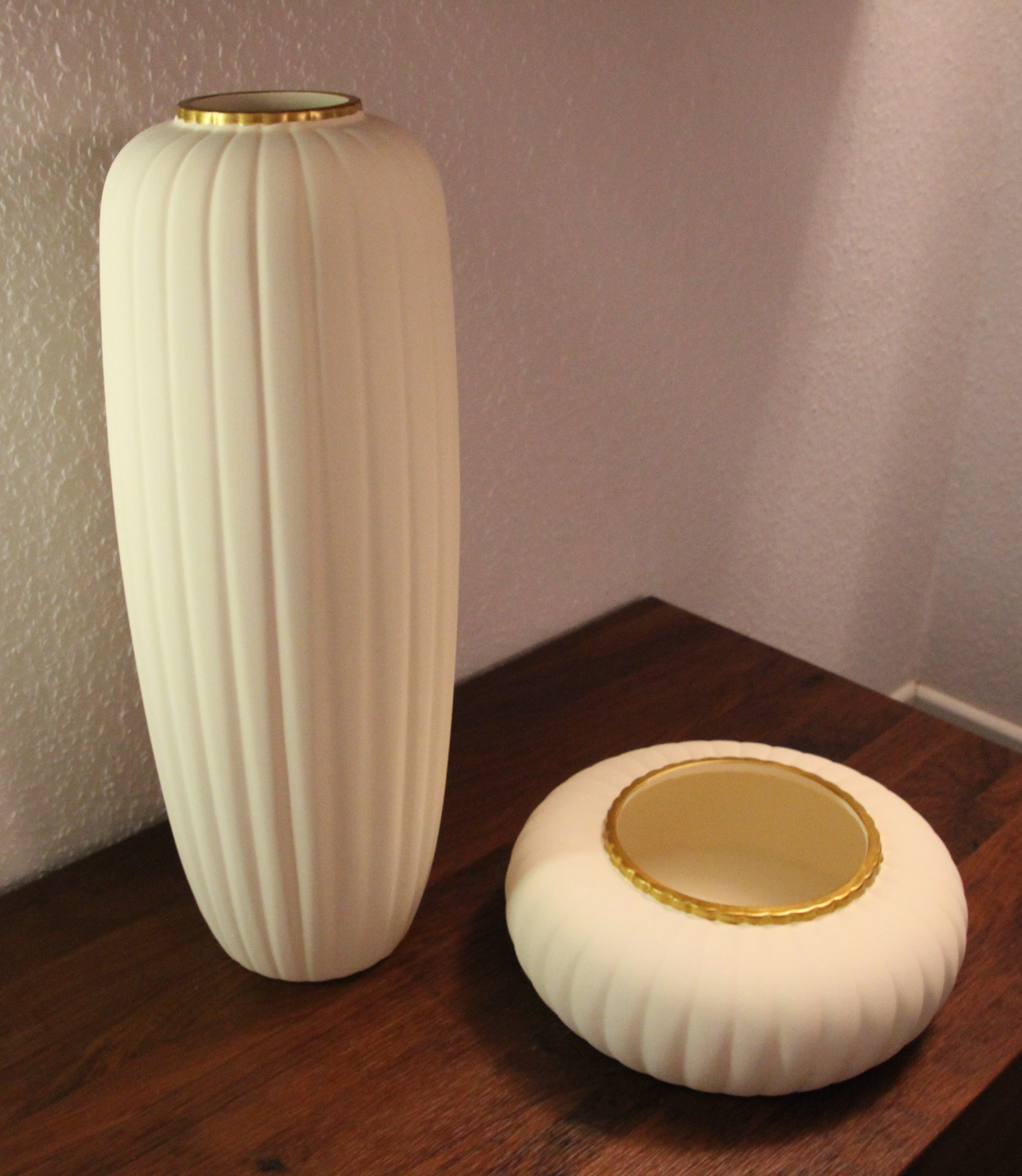 Deko- und Obstschalen aus Keramik